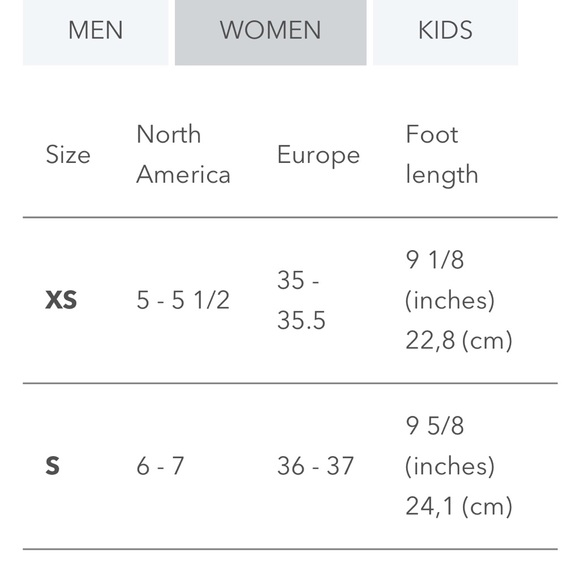 Garneau Slippers - Picture 4 of 4